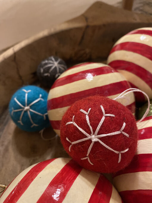 red felt baubles