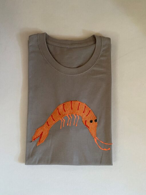 handmade shrimp t-shirt light grey