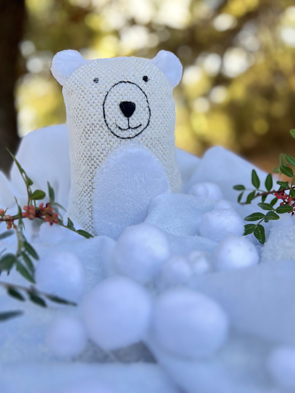 χειροποίητο αρκουδάκι υφαντό λευκό