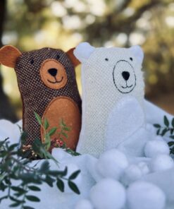 χειροποίητα υφαντά αρκουδάκια ERGANI λευκό και καφέ