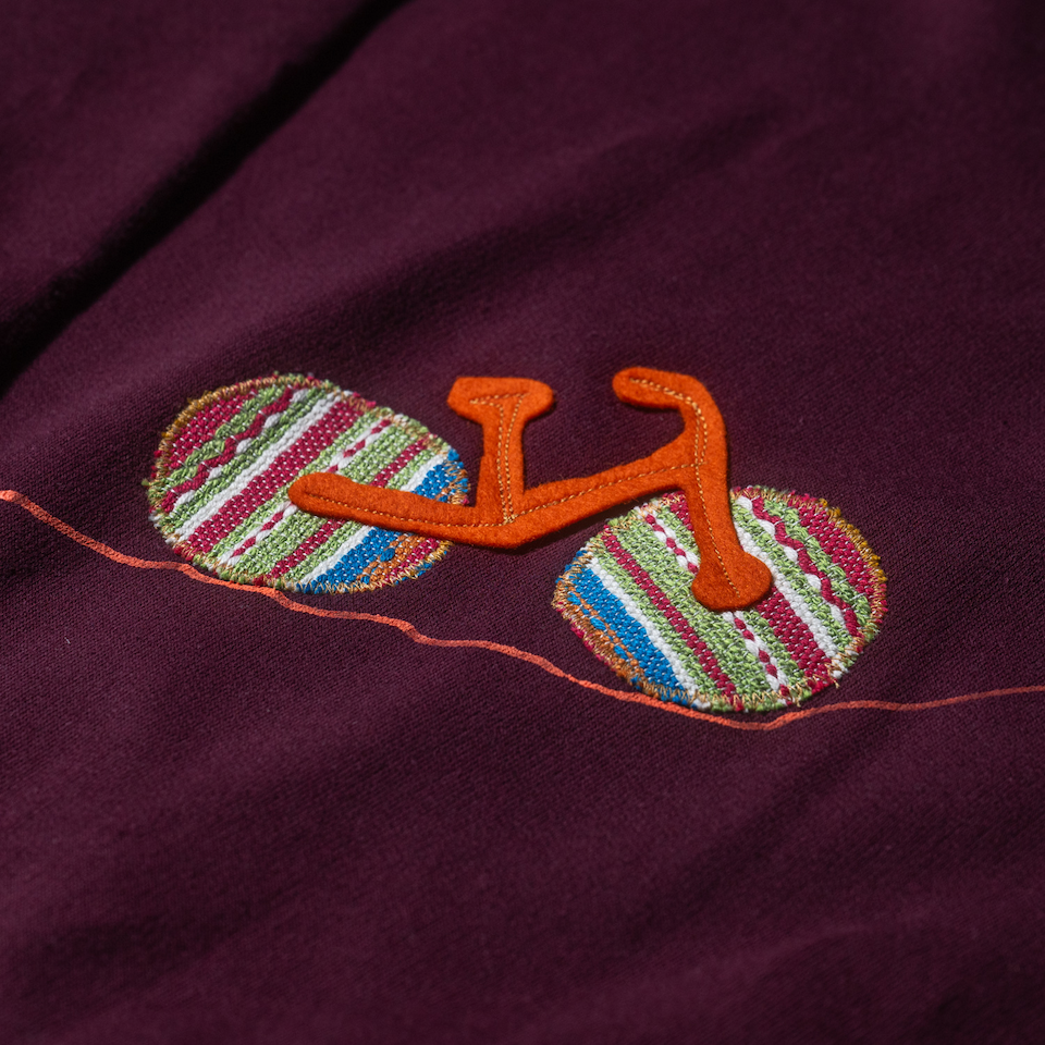 Φούτερ Ποδήλατο σε ανηφόρα από χειροποίητο υφαντό Ergani weaving, λεπτομέρεια